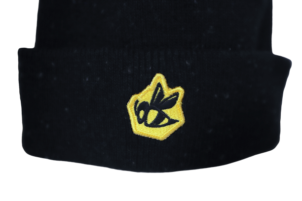 Bee Patch New Era Beanie - Speckled Black